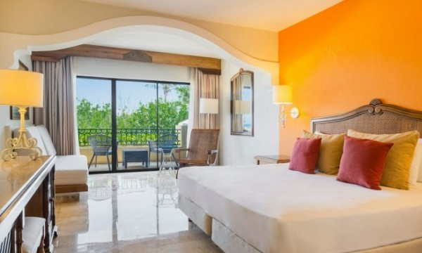 Iberostar Paraiso Beach -  Cupos Confirmados con LATAM 2026